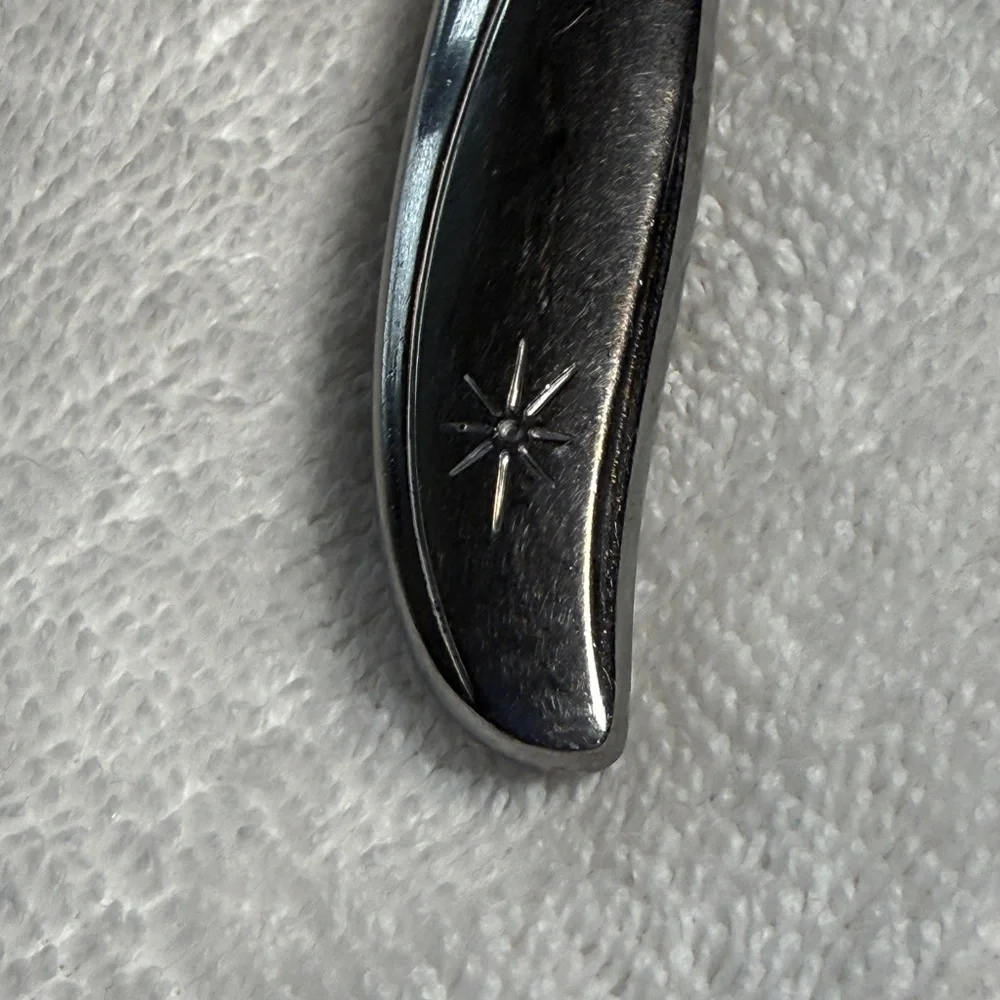 Stainless Steel Star-Accent Butter Knife - Silver